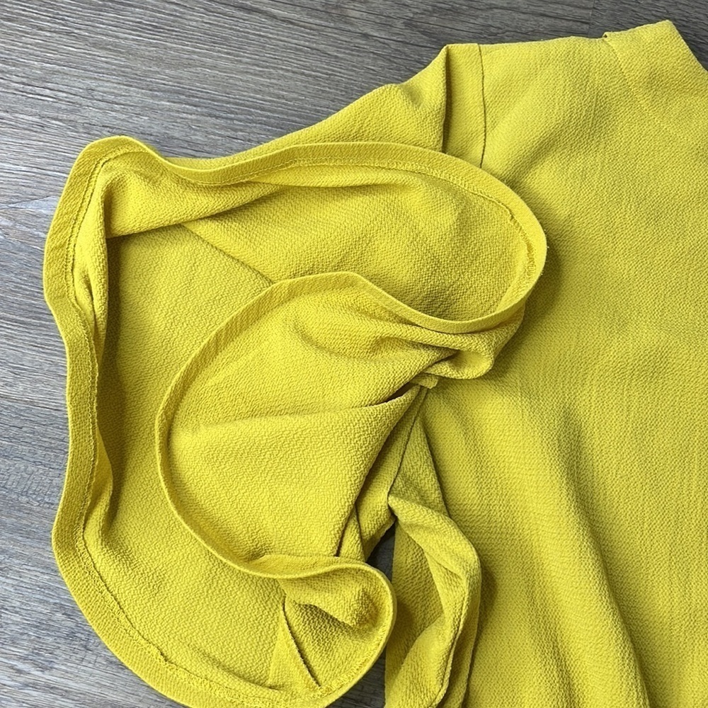 SugarLips Women’s Yellow V Neck Blouse with Butterfly Style Sleeves, size medium - Picture 9 of 9